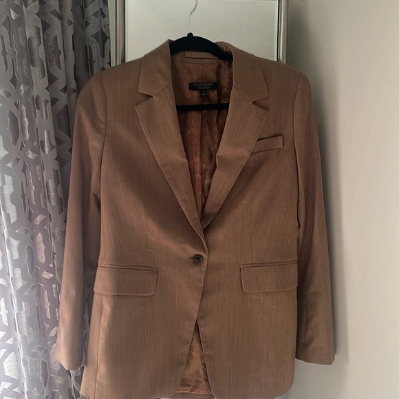 Banana Republic Camel Blazer - Size 2 Fantastic Condition - Picture 1 of 4